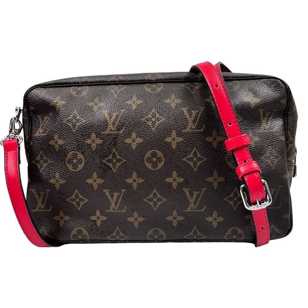 Louis Vuitton LV Cosmetic Pouch Bag Trousse Toilette 28 Browns Monogram